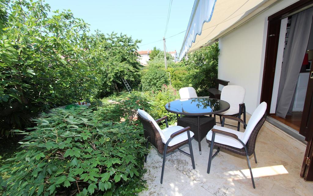 Apartments Apollonio Rovinj Exterior photo