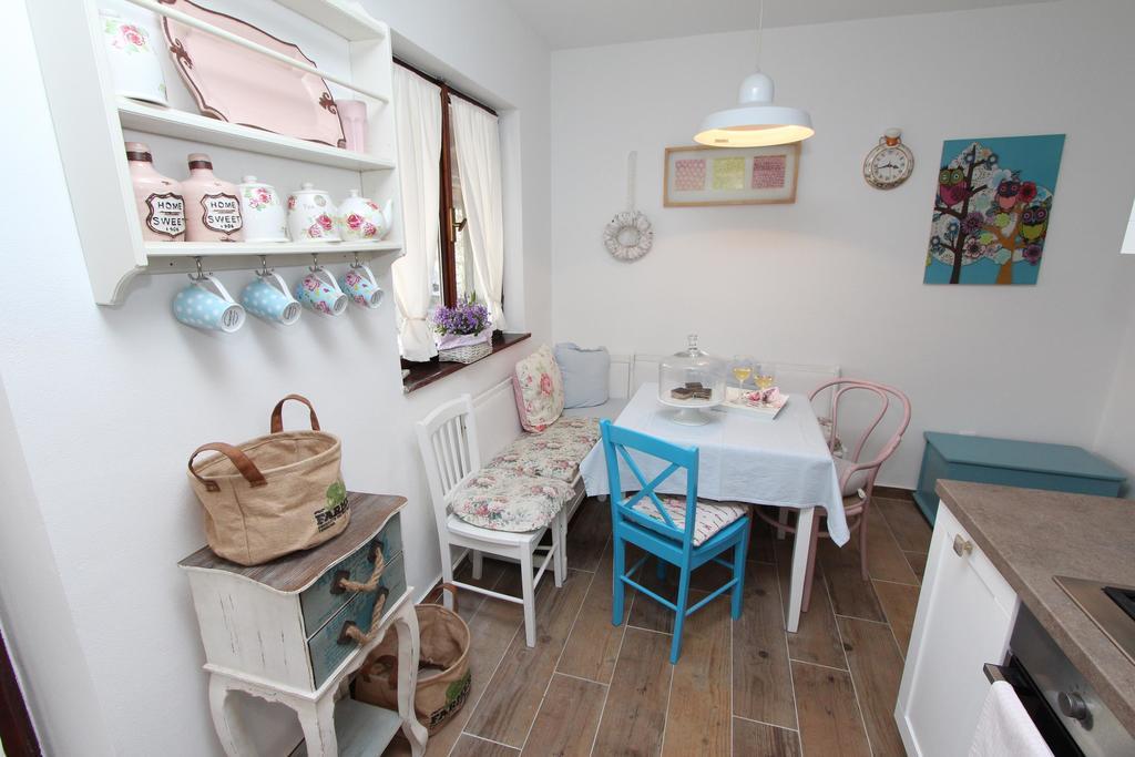 Apartments Apollonio Rovinj Exterior photo