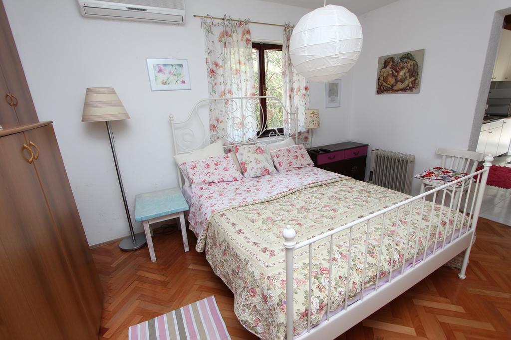 Apartments Apollonio Rovinj Room photo