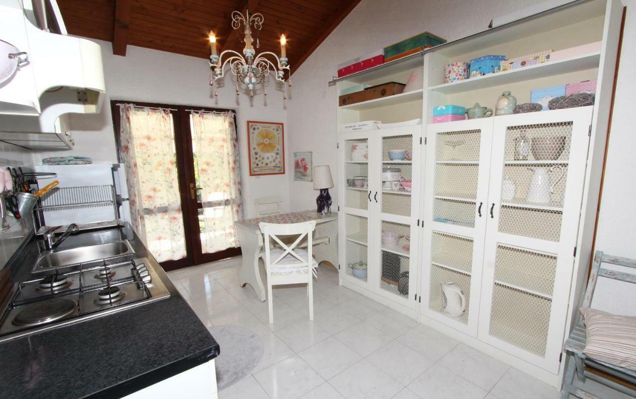 Apartments Apollonio Rovinj Exterior photo